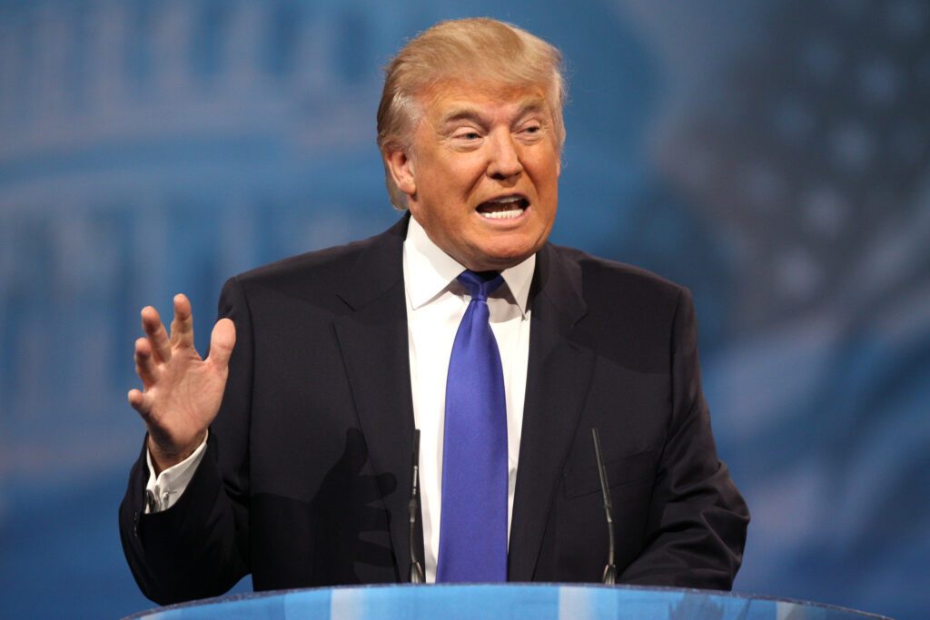 Trump verkauft Millionen in Ethereum nach desaströsem NFT-Geschäft